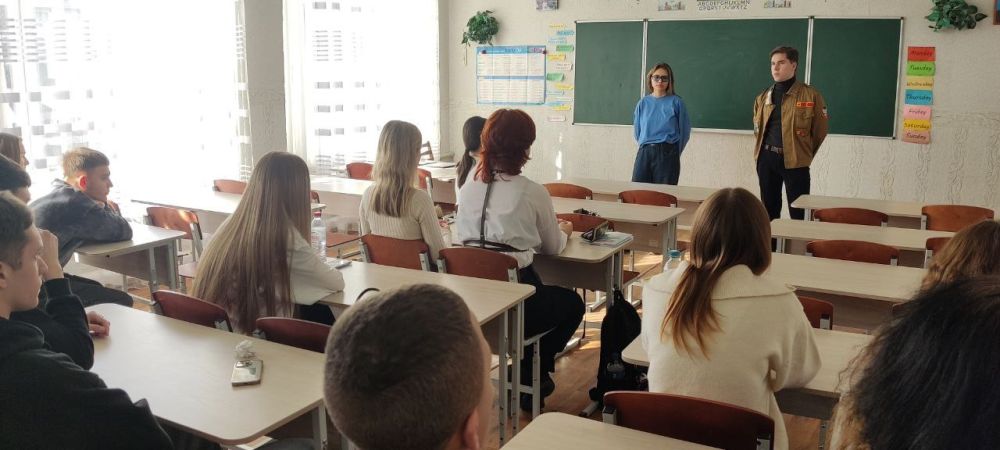 Студенты ДГПУ проводят встречи со школьниками