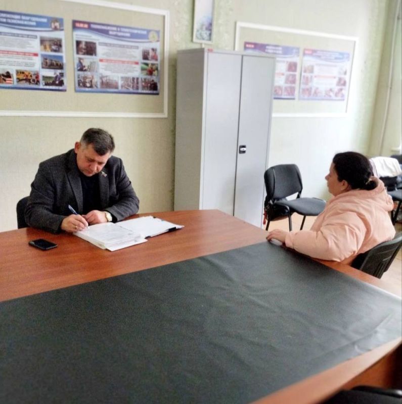 Роман Конев: Состоялся прием граждан депутатом Горловского городского совета Донецкой Народной Республики первого созыва Сергеем Третьяковым Роман Конев: Состоялся прием граждан депутатом Горловского городского совета Донецкой Народной Республики первого созыва Сергеем Третьяковым