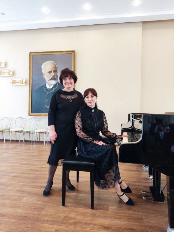     II  -  Piano Spring Duet-2025