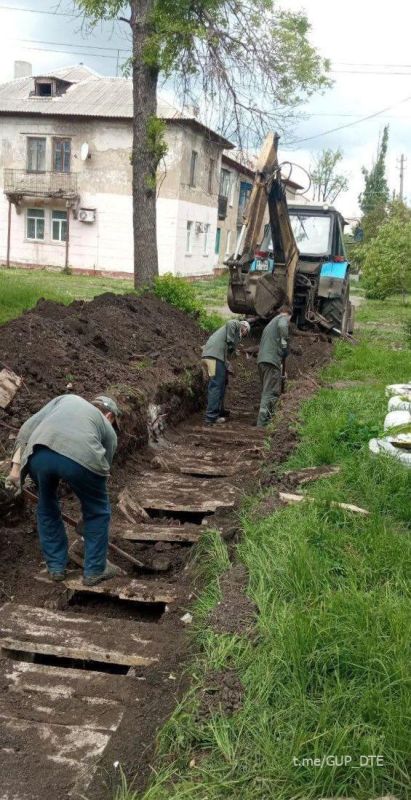 СПЕЦИАЛИСТЫ «ГОРЛОВКАТЕПЛОСЕТИ» ПРОДОЛЖАЮТ ПОДГОТОВКУ ТЕПЛОВОГО ХОЗЯЙСТВА ПРИФРОНТОВОГО ГОРОДА К БУДУЩЕМУ ОТОПИТЕЛЬНОМУ СЕЗОНУ
