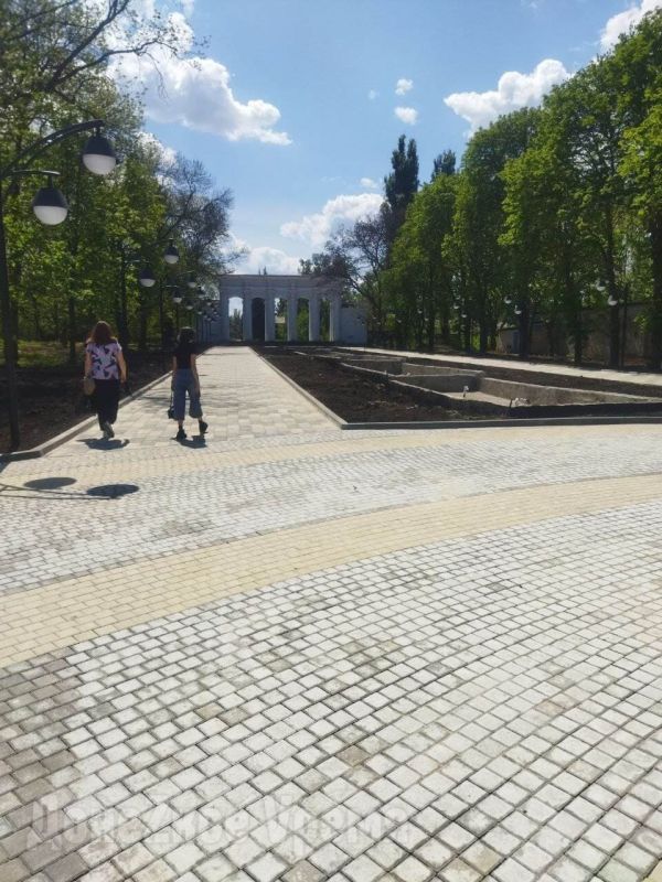 Заменят аттракционы и установят камеры: парк Горького в Горловке обещают восстановить за пять лет