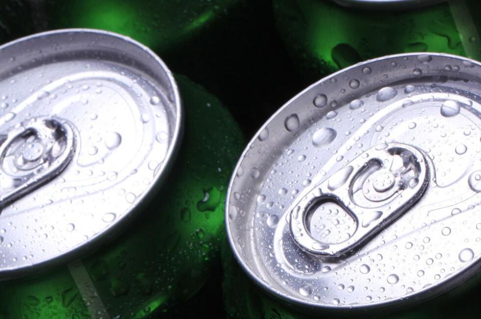 В России ввели штрафы до 500 тысяч рублей за продажу энергетиков детям