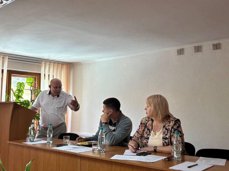 Планы по повышению надежности систем водоснабжения и водоотведения Тореза обозначили на совете предприятия «Вода Донбасса» Планы по повышению надежности систем водоснабжения и водоотведения Тореза обозначили на совете предприятия «Вода Донбасса»