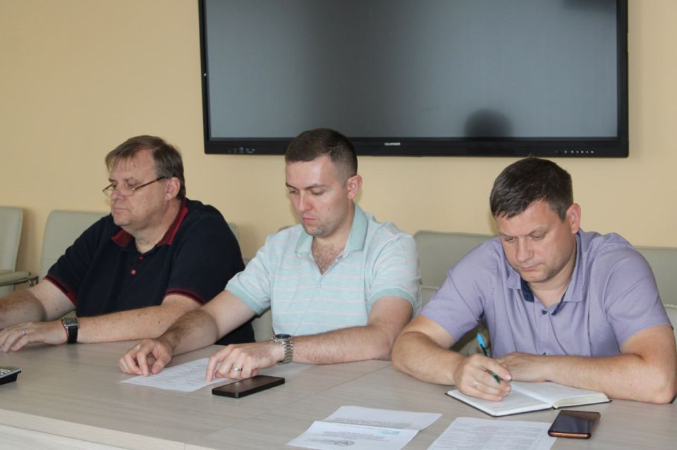 Роман Конев: В среду, 2 июля, принял участие в заседании рабочей группы по отбору кандидатов для формирования состава общественного совета муниципального образования городского округа Горловка Донецкой Народной Республики... Роман Конев: В среду, 2 июля, принял участие в заседании рабочей группы по отбору кандидатов для формирования состава общественного совета муниципального образования городского округа Горловка Донецкой Народной Республики...