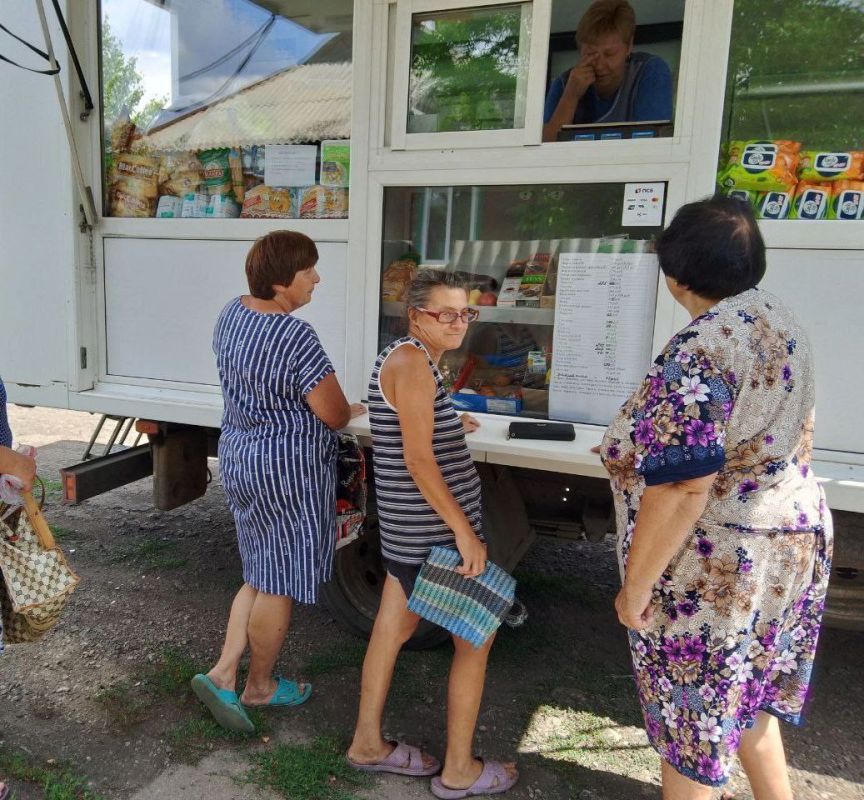 С 23 по 25 июля 2025 года осуществлена выездная торговля с использованием автомагазинов в населенных пунктах городских округов Докучаевск, Горловка, Мариуполь, Харцызск на территории г С 23 по 25 июля 2025 года осуществлена выездная торговля с использованием автомагазинов в населенных пунктах городских округов Докучаевск, Горловка, Мариуполь, Харцызск на территории г