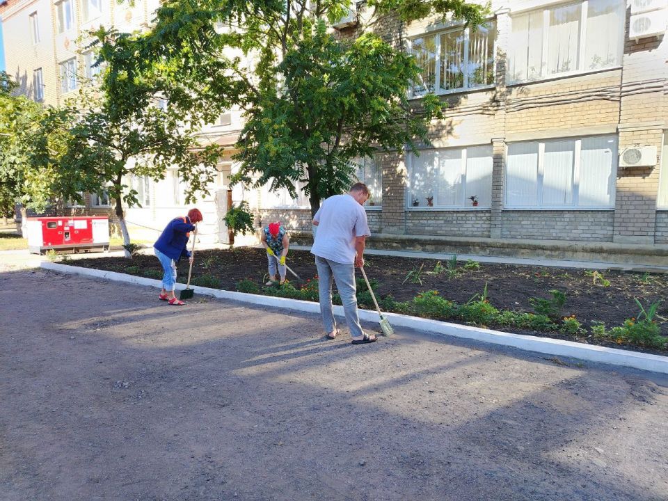 Мероприятия по благоустройству в Горловке