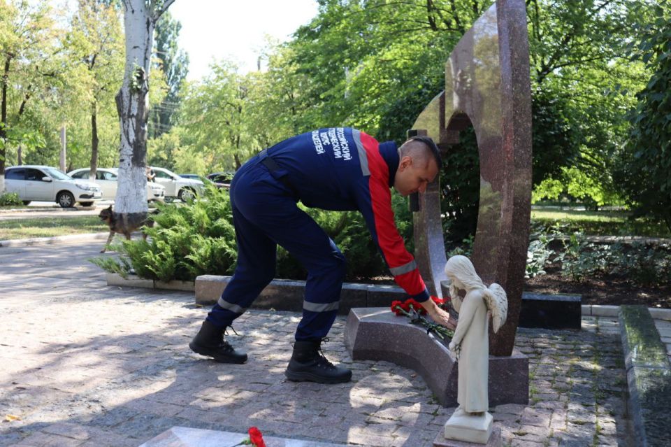 , 27 ,  -     ,     ,     