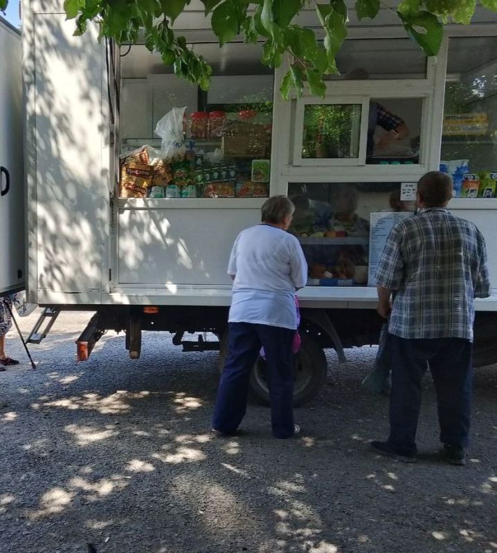 С 26 по 29 июля 2025 года осуществлена выездная торговля с использованием автомагазинов в населенных пунктах городских округов Докучаевск, Горловка, Мариуполь, Харцызск на территории  г. Авдеевка, также Волновахского...