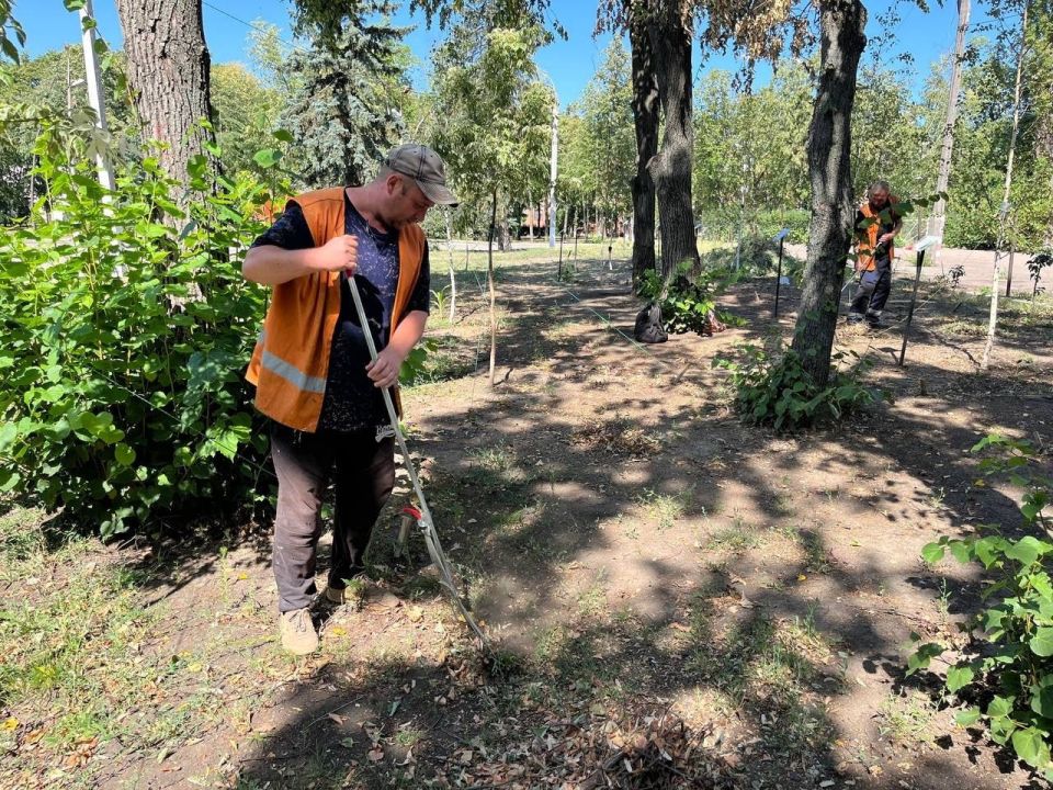 МУП «Простор» ежедневно выполняет все необходимые работы по содержанию городских улиц МУП «Простор» ежедневно выполняет все необходимые работы по содержанию городских улиц