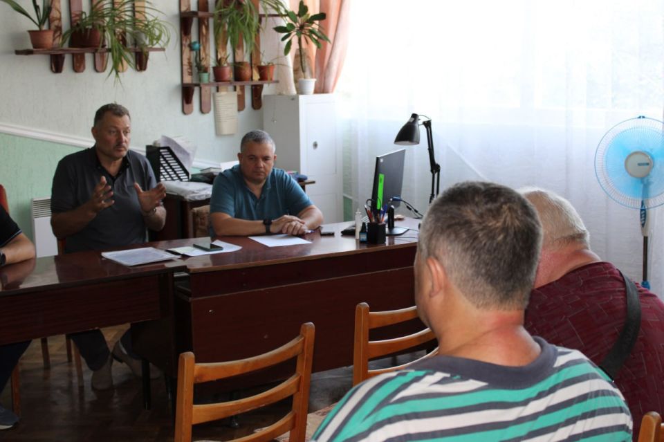 Иван Приходько: Состоялась встреча руководства администрации городского округа Горловка с трудовым коллективом Иван Приходько: Состоялась встреча руководства администрации городского округа Горловка с трудовым коллективом