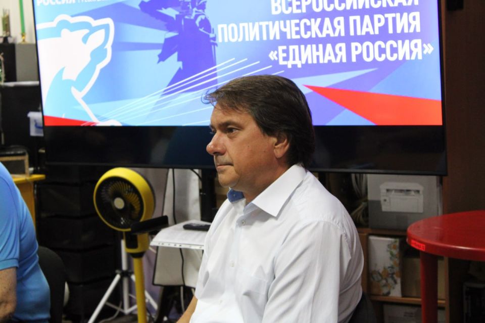 Иван Приходько: Состоялась встреча руководства администрации городского округа Горловка с трудовым коллективом Иван Приходько: Состоялась встреча руководства администрации городского округа Горловка с трудовым коллективом