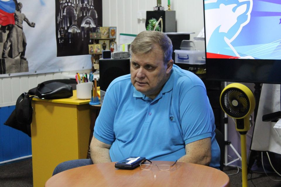 Роман Конев: Состоялась встреча руководства администрации городского округа Горловка с трудовым коллективом