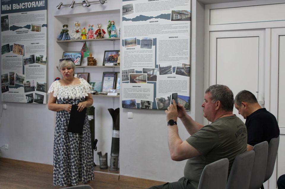  :                    ,      ...