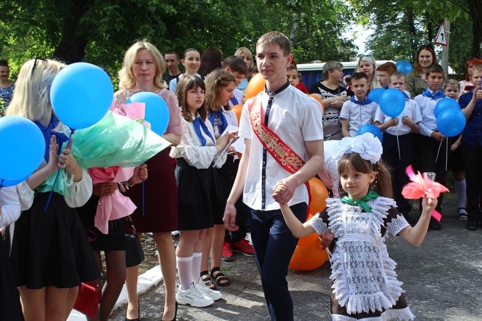 Иван Приходько: Подготовка к новому учебному году в Горловке продолжается