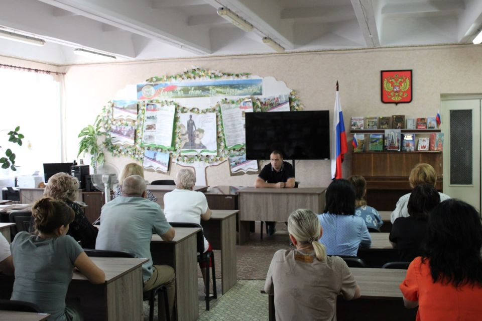 Иван Приходько: Сходы с населением в Горловке как инструмент живого диалога с властью Иван Приходько: Сходы с населением в Горловке как инструмент живого диалога с властью