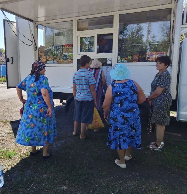 С 30 июля по 1 августа 2025 года осуществлена выездная торговля с использованием автомагазинов в населенных пунктах городских округов Докучаевск, Горловка, Мариуполь, Харцызск на территории г С 30 июля по 1 августа 2025 года осуществлена выездная торговля с использованием автомагазинов в населенных пунктах городских округов Докучаевск, Горловка, Мариуполь, Харцызск на территории г