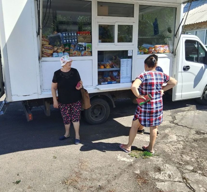 С 30 июля по 1 августа 2025 года осуществлена выездная торговля с использованием автомагазинов в населенных пунктах городских округов Докучаевск, Горловка, Мариуполь, Харцызск на территории г С 30 июля по 1 августа 2025 года осуществлена выездная торговля с использованием автомагазинов в населенных пунктах городских округов Докучаевск, Горловка, Мариуполь, Харцызск на территории г