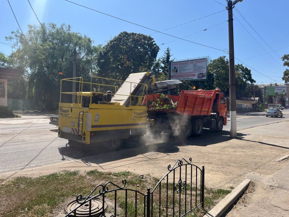 Роман Конев: О дорожных работах МУНИЦИПАЛЬНОГО УНИТАРНОГО ПРЕДПРИЯТИЯ «ПРОСТОР» АДМИНИСТРАЦИИ ГОРОДСКОГО ОКРУГА ГОРЛОВКА ДОНЕЦКОЙ НАРОДНОЙ РЕСПУБЛИКИ Роман Конев: О дорожных работах МУНИЦИПАЛЬНОГО УНИТАРНОГО ПРЕДПРИЯТИЯ «ПРОСТОР» АДМИНИСТРАЦИИ ГОРОДСКОГО ОКРУГА ГОРЛОВКА ДОНЕЦКОЙ НАРОДНОЙ РЕСПУБЛИКИ