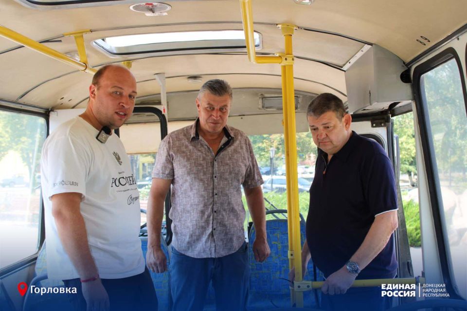 Гумпомощь от секретаря Тульского отделения «Единой Россия», губернатора региона Дмитрия Миляева прибыла в Горловку Гумпомощь от секретаря Тульского отделения «Единой Россия», губернатора региона Дмитрия Миляева прибыла в Горловку