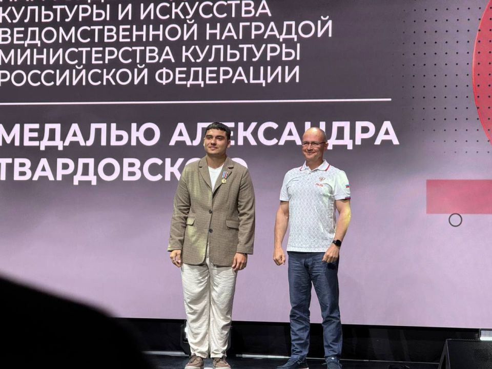 За “Выбор”: горловский режиссер удостоен медали Александра Твардовского на фестивале “Таврида Арт”