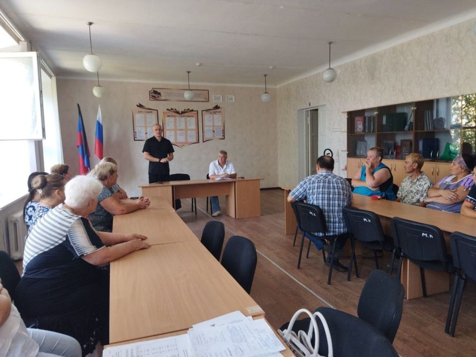 Иван Приходько: В Никитовском внутригородском районе городского округа Горловка прошла встреча с жителями Иван Приходько: В Никитовском внутригородском районе городского округа Горловка прошла встреча с жителями