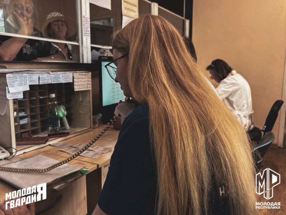 Молодёжка Горловки помогает медикам Молодёжка Горловки помогает медикам