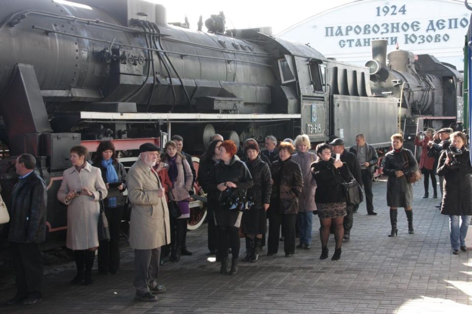 Музей истории и развития Донецкой железной дороги отпраздновал 25-летний юбилей Музей истории и развития Донецкой железной дороги отпраздновал 25-летний юбилей