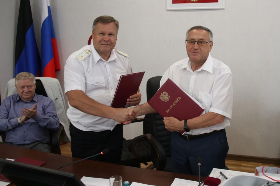 Музей истории и развития Донецкой железной дороги отпраздновал 25-летний юбилей Музей истории и развития Донецкой железной дороги отпраздновал 25-летний юбилей