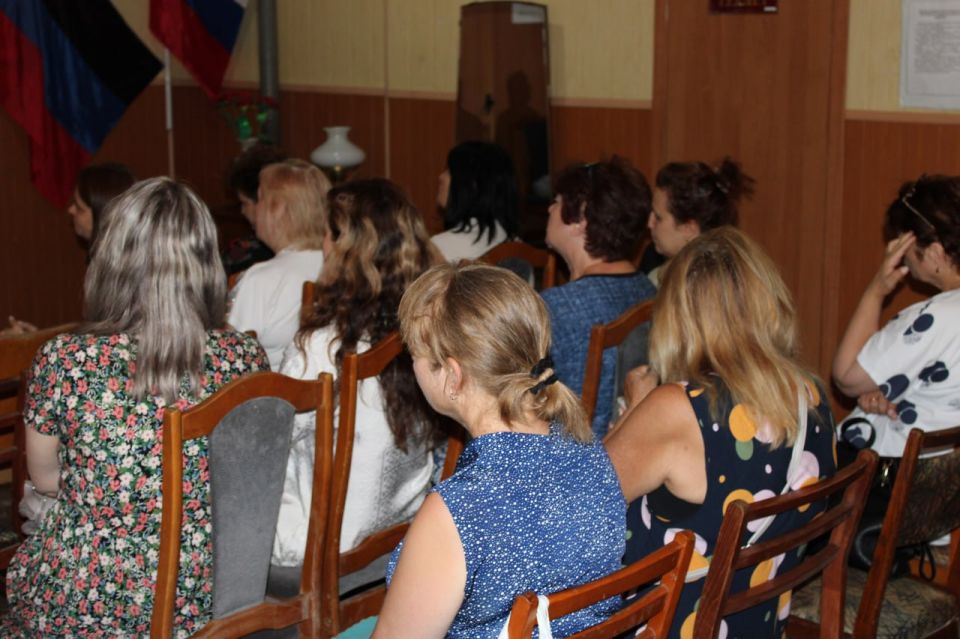 Иван Приходько: Состоялась встреча руководства администрации городского округа Горловка с жителями Иван Приходько: Состоялась встреча руководства администрации городского округа Горловка с жителями