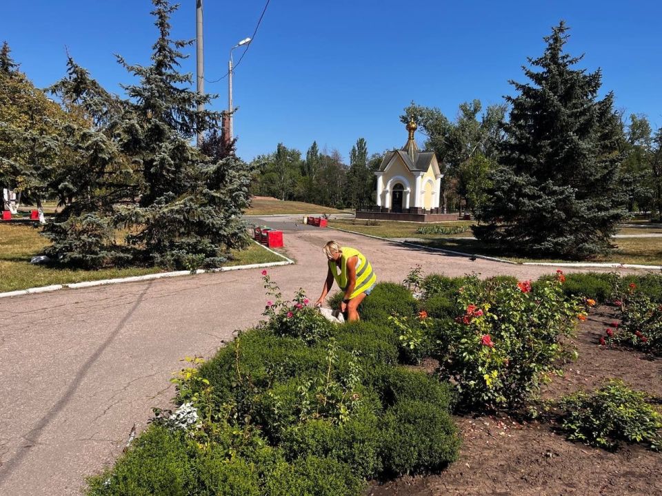 МУП «Простор» ежедневно выполняет все необходимые работы по содержанию городских улиц МУП «Простор» ежедневно выполняет все необходимые работы по содержанию городских улиц