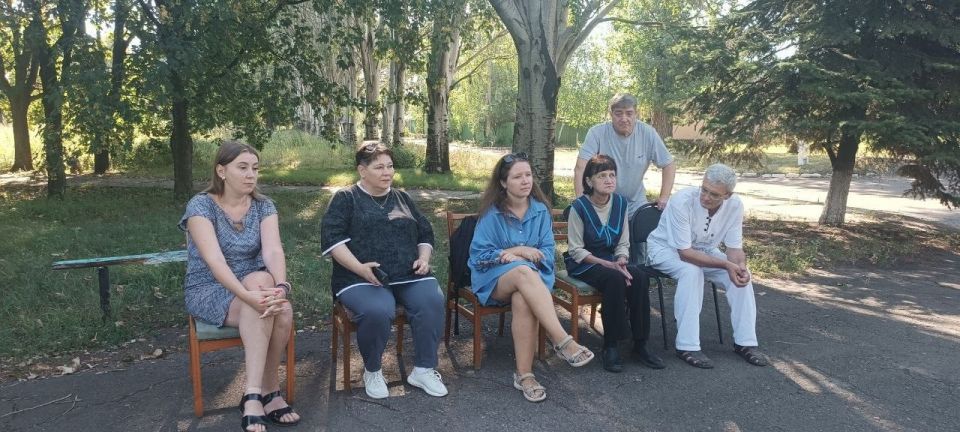 Роман Конев: Состоялась встреча с работниками и пенсионерами Роман Конев: Состоялась встреча с работниками и пенсионерами