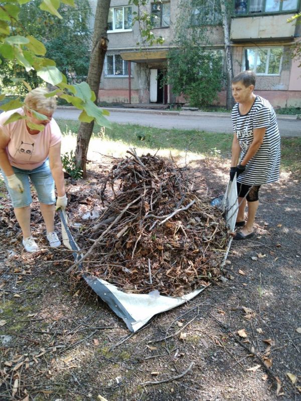 Роман Конев: МУНИЦИПАЛЬНОЕ УНИТАРНОЕ ПРЕДПРИЯТИЕ «УПРАВЛЯЮЩАЯ КОМПАНИЯ ГОРОДА ГОРЛОВКА» АДМИНИСТРАЦИИ ГОРОДСКОГО ОКРУГА ГОРЛОВКА Роман Конев: МУНИЦИПАЛЬНОЕ УНИТАРНОЕ ПРЕДПРИЯТИЕ «УПРАВЛЯЮЩАЯ КОМПАНИЯ ГОРОДА ГОРЛОВКА» АДМИНИСТРАЦИИ ГОРОДСКОГО ОКРУГА ГОРЛОВКА