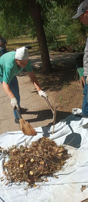 Роман Конев: МУНИЦИПАЛЬНОЕ УНИТАРНОЕ ПРЕДПРИЯТИЕ «УПРАВЛЯЮЩАЯ КОМПАНИЯ ГОРОДА ГОРЛОВКА» АДМИНИСТРАЦИИ ГОРОДСКОГО ОКРУГА ГОРЛОВКА Роман Конев: МУНИЦИПАЛЬНОЕ УНИТАРНОЕ ПРЕДПРИЯТИЕ «УПРАВЛЯЮЩАЯ КОМПАНИЯ ГОРОДА ГОРЛОВКА» АДМИНИСТРАЦИИ ГОРОДСКОГО ОКРУГА ГОРЛОВКА