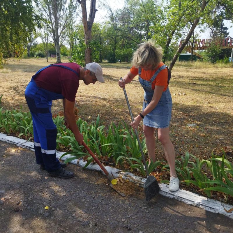 Партийцы Единой России Калининского района Горловки поддерживают масштабный всероссийский партийный проект «Единой России» «Городская среда»