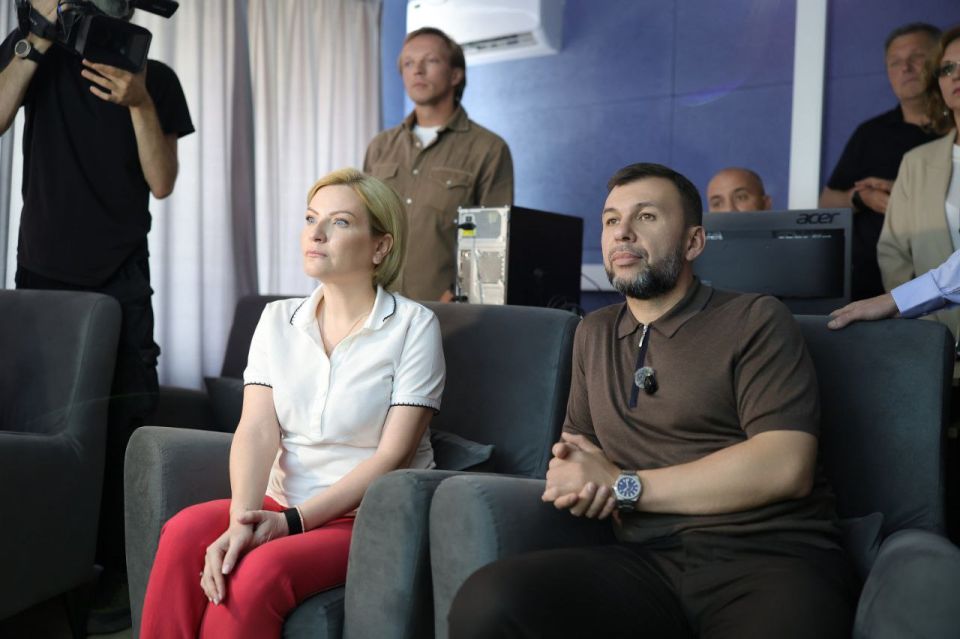 Денис Пушилин: При поддержке Министерства культуры России создаем в Донбассе условия для юных кинематографистов Денис Пушилин: При поддержке Министерства культуры России создаем в Донбассе условия для юных кинематографистов