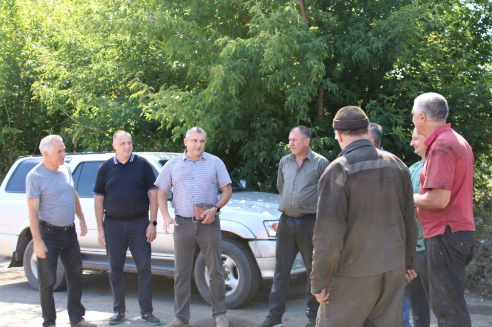 Иван Приходько: Состоялась встреча руководства администрации городского округа Горловка с трудовым коллективом Иван Приходько: Состоялась встреча руководства администрации городского округа Горловка с трудовым коллективом