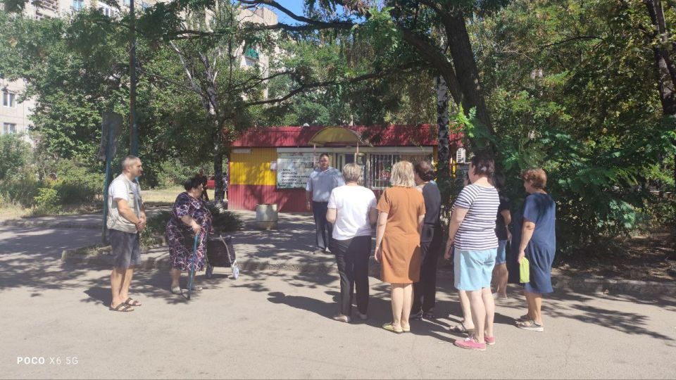 Иван Приходько: Состоялась встреча заместителя руководителя Управы Калининского внутригородского района города Горловка администрации городского округа Горловка с местными жителями