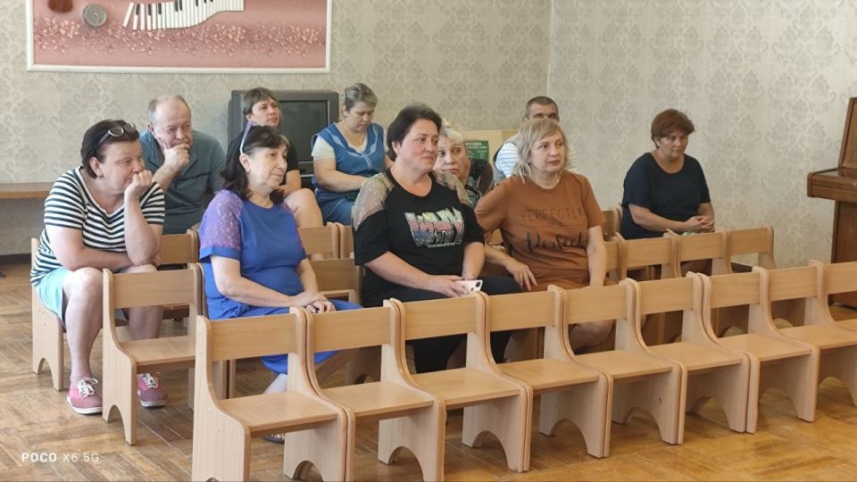 Состоялась встреча заместителя руководителя Управы Калининского внутригородского района города Горловка администрации городского округа Горловка с трудовым коллективом Состоялась встреча заместителя руководителя Управы Калининского внутригородского района города Горловка администрации городского округа Горловка с трудовым коллективом