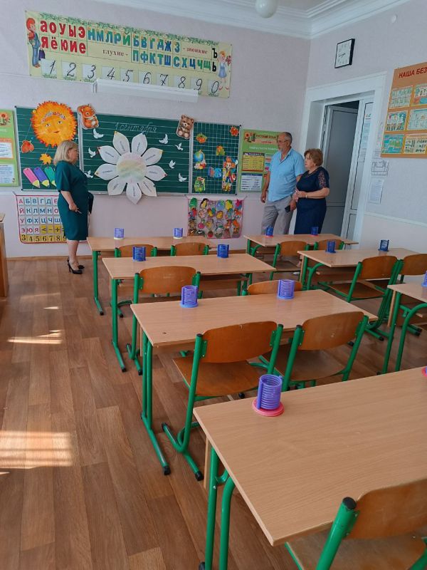 Иван Приходько: Начальник Управления образования администрации городского округа Горловка оценила готовность школ к новому учебному году
