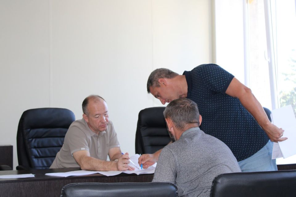 Заместитель главы администрации городского округа Горловка Игорь Горбатов провел прием граждан Заместитель главы администрации городского округа Горловка Игорь Горбатов провел прием граждан