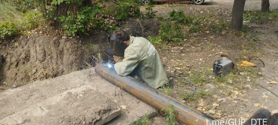 СПЕЦИАЛИСТЫ «ГОРЛОВКАТЕПЛОСЕТИ» ПРОВОДЯТ ЗАМЕНУ ТЕПЛОТРАСС В НИКИТОВСКОМ И ЦЕНТРАЛЬНО-ГОРОДСКОМ РАЙОНАХ ГОРОДА СПЕЦИАЛИСТЫ «ГОРЛОВКАТЕПЛОСЕТИ» ПРОВОДЯТ ЗАМЕНУ ТЕПЛОТРАСС В НИКИТОВСКОМ И ЦЕНТРАЛЬНО-ГОРОДСКОМ РАЙОНАХ ГОРОДА