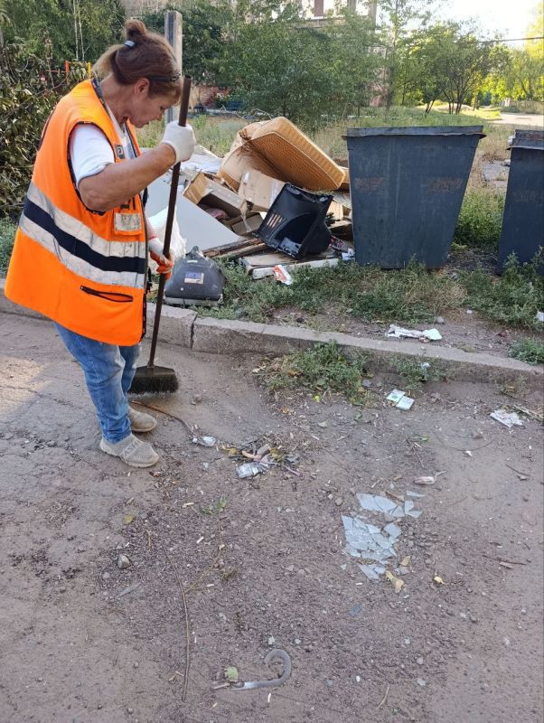 Роман Конев: МУНИЦИПАЛЬНОЕ УНИТАРНОЕ ПРЕДПРИЯТИЕ «УПРАВЛЯЮЩАЯ КОМПАНИЯ ГОРОДА ГОРЛОВКА» АДМИНИСТРАЦИИ ГОРОДСКОГО ОКРУГА ГОРЛОВКА Роман Конев: МУНИЦИПАЛЬНОЕ УНИТАРНОЕ ПРЕДПРИЯТИЕ «УПРАВЛЯЮЩАЯ КОМПАНИЯ ГОРОДА ГОРЛОВКА» АДМИНИСТРАЦИИ ГОРОДСКОГО ОКРУГА ГОРЛОВКА