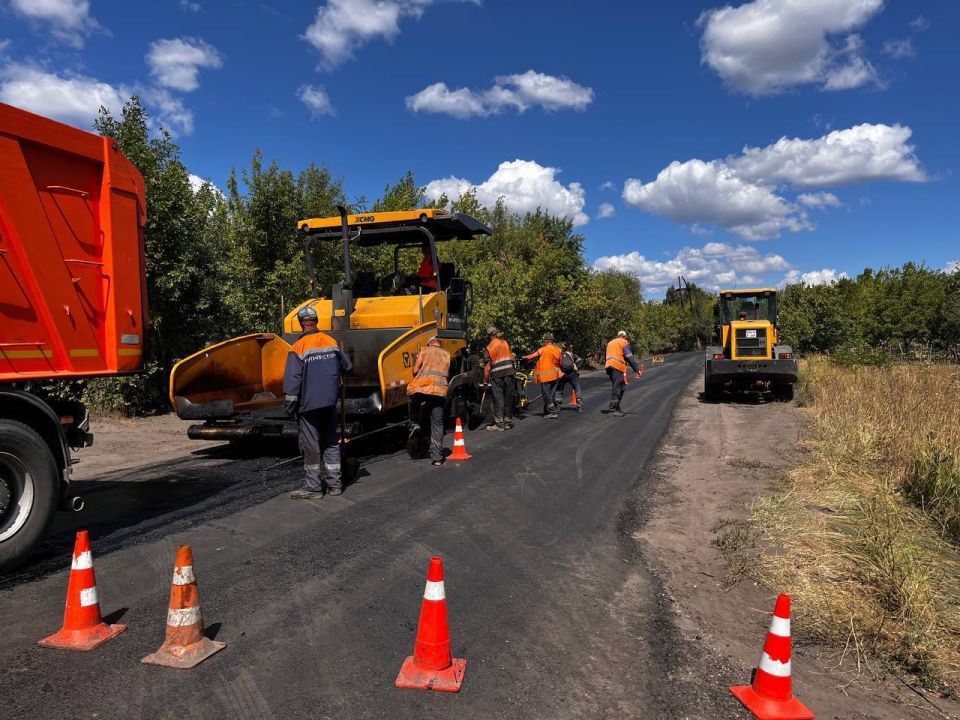 Роман Конев: О дорожных работах МУНИЦИПАЛЬНОГО УНИТАРНОГО ПРЕДПРИЯТИЯ «ПРОСТОР» АДМИНИСТРАЦИИ ГОРОДСКОГО ОКРУГА ГОРЛОВКА ДОНЕЦКОЙ НАРОДНОЙ РЕСПУБЛИКИ Сотрудниками предприятия регулярно выполняются работы по... Роман Конев: О дорожных работах МУНИЦИПАЛЬНОГО УНИТАРНОГО ПРЕДПРИЯТИЯ «ПРОСТОР» АДМИНИСТРАЦИИ ГОРОДСКОГО ОКРУГА ГОРЛОВКА ДОНЕЦКОЙ НАРОДНОЙ РЕСПУБЛИКИ Сотрудниками предприятия регулярно выполняются работы по...