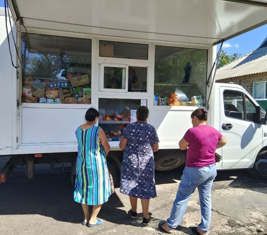 С 13 по 15 августа 2025 года осуществлена выездная торговля с использованием автомагазинов в населенных пунктах городских округов  Докучаевск, Горловка, Мариуполь, на территории  г. Авдеевка, также Волновахского... С 13 по 15 августа 2025 года осуществлена выездная торговля с использованием автомагазинов в населенных пунктах городских округов  Докучаевск, Горловка, Мариуполь, на территории  г. Авдеевка, также Волновахского...