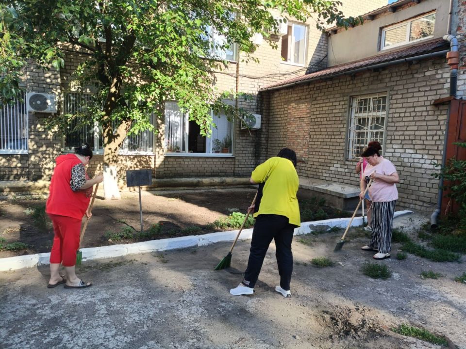 Иван Приходько: Партийцы Единой России Центрально-Городского района Горловки поддерживают масштабный всероссийский партийный проект «Единой России» «Городская среда» Иван Приходько: Партийцы Единой России Центрально-Городского района Горловки поддерживают масштабный всероссийский партийный проект «Единой России» «Городская среда»