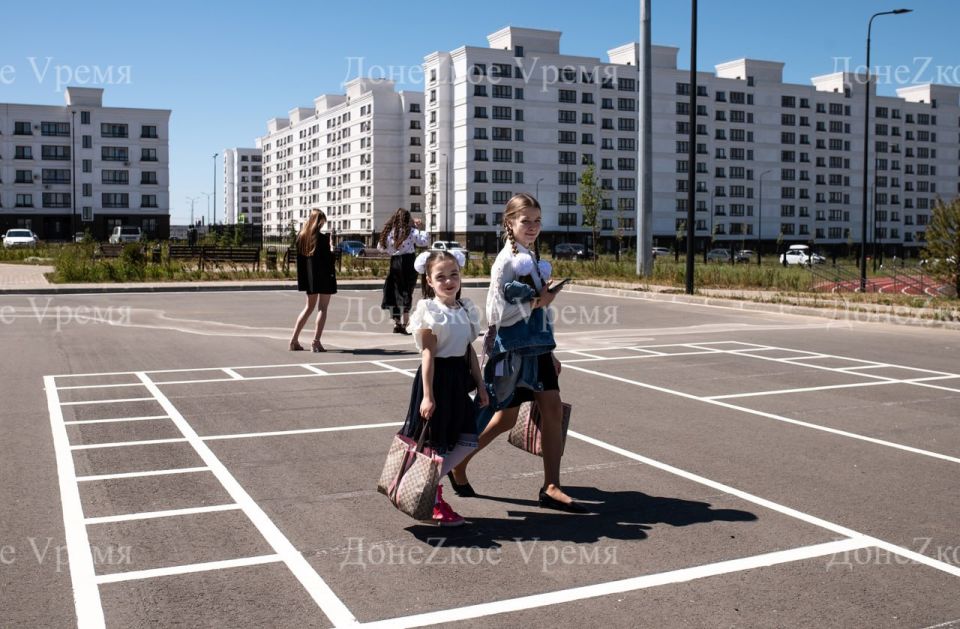 Денис Пушилин анонсировал запуск всех школ и детсадов Донецка: по Горловке решение примут позже