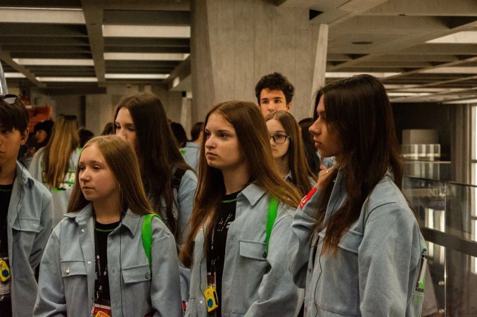 Зажглись на московском небосклоне! Зажглись на московском небосклоне!