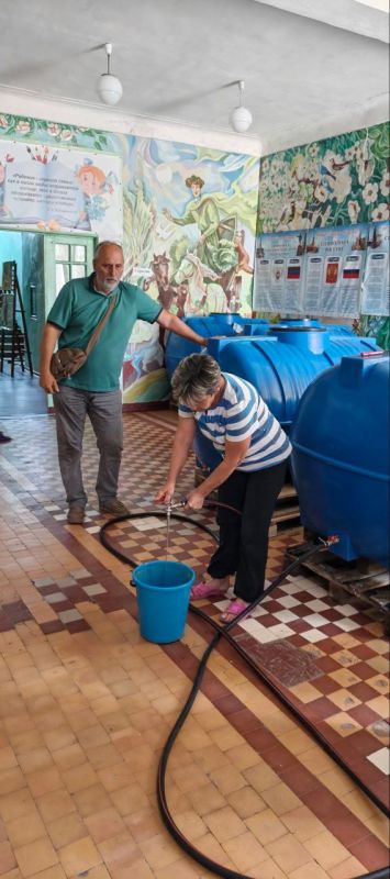  : 18  2025 ,     ,  ,                