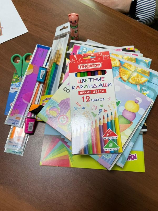 В Кузбассе стартовала акция «Соберем детей Горловки в школу»