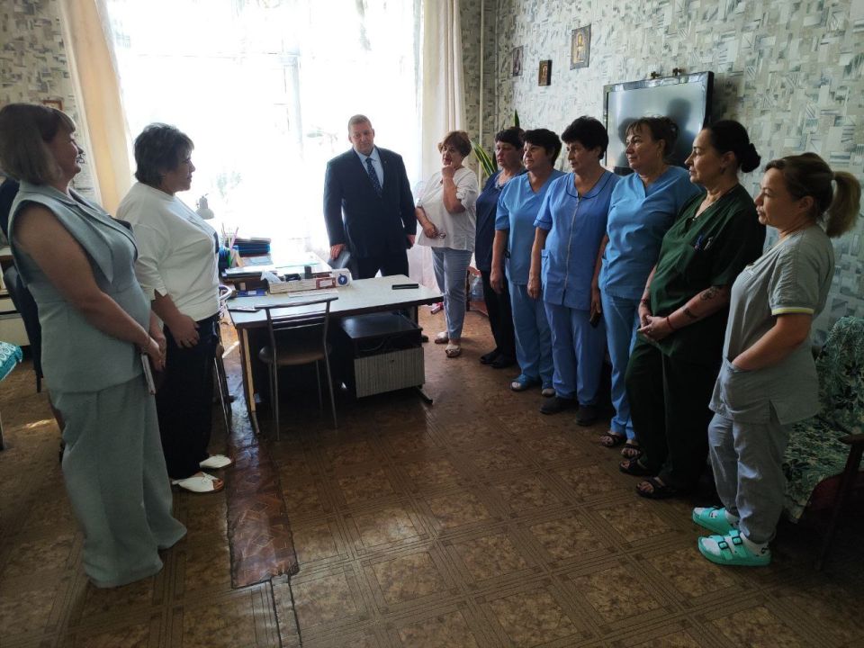 Роман Конев: Состоялась встреча заместителя руководителя Управы Калининского внутригородского района города Горловка администрации городского округа Горловка с трудовым коллективом Роман Конев: Состоялась встреча заместителя руководителя Управы Калининского внутригородского района города Горловка администрации городского округа Горловка с трудовым коллективом